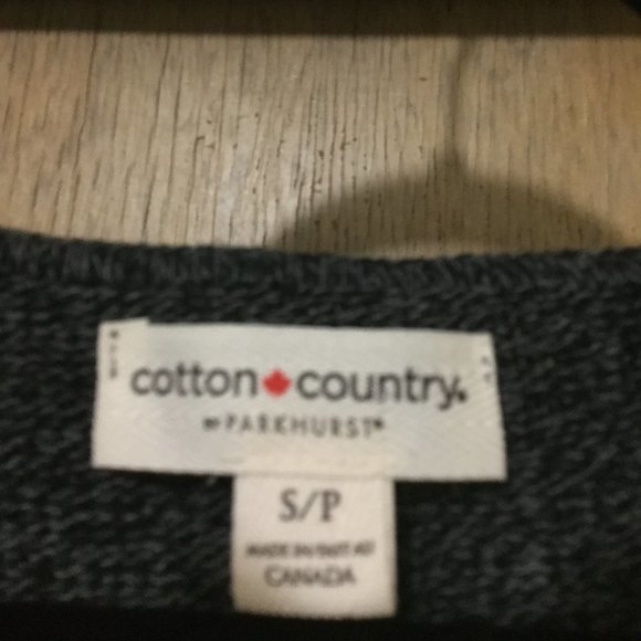 Cotton Country sweater size small made in Canada mostly cotton ribbed cuffs - Picture 2 of 4